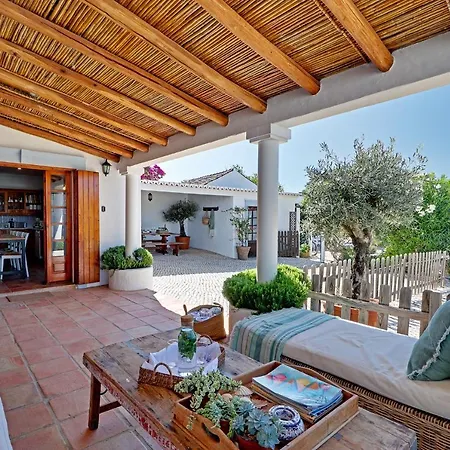 Вилла Quinta By Portucasa