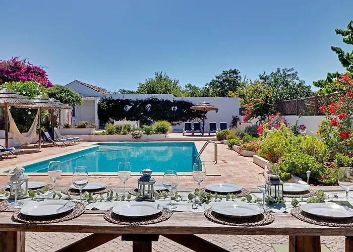 Villa Quinta By Portucasa *